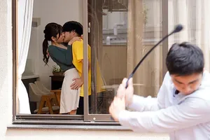 Vợ yêu trốn Ông chồng đi địt trộm với cố vấn clb thể thao của con trai